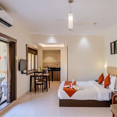 דונה פאולה Golden Landmark Green Valley Beach Resort מראה חיצוני תמונה