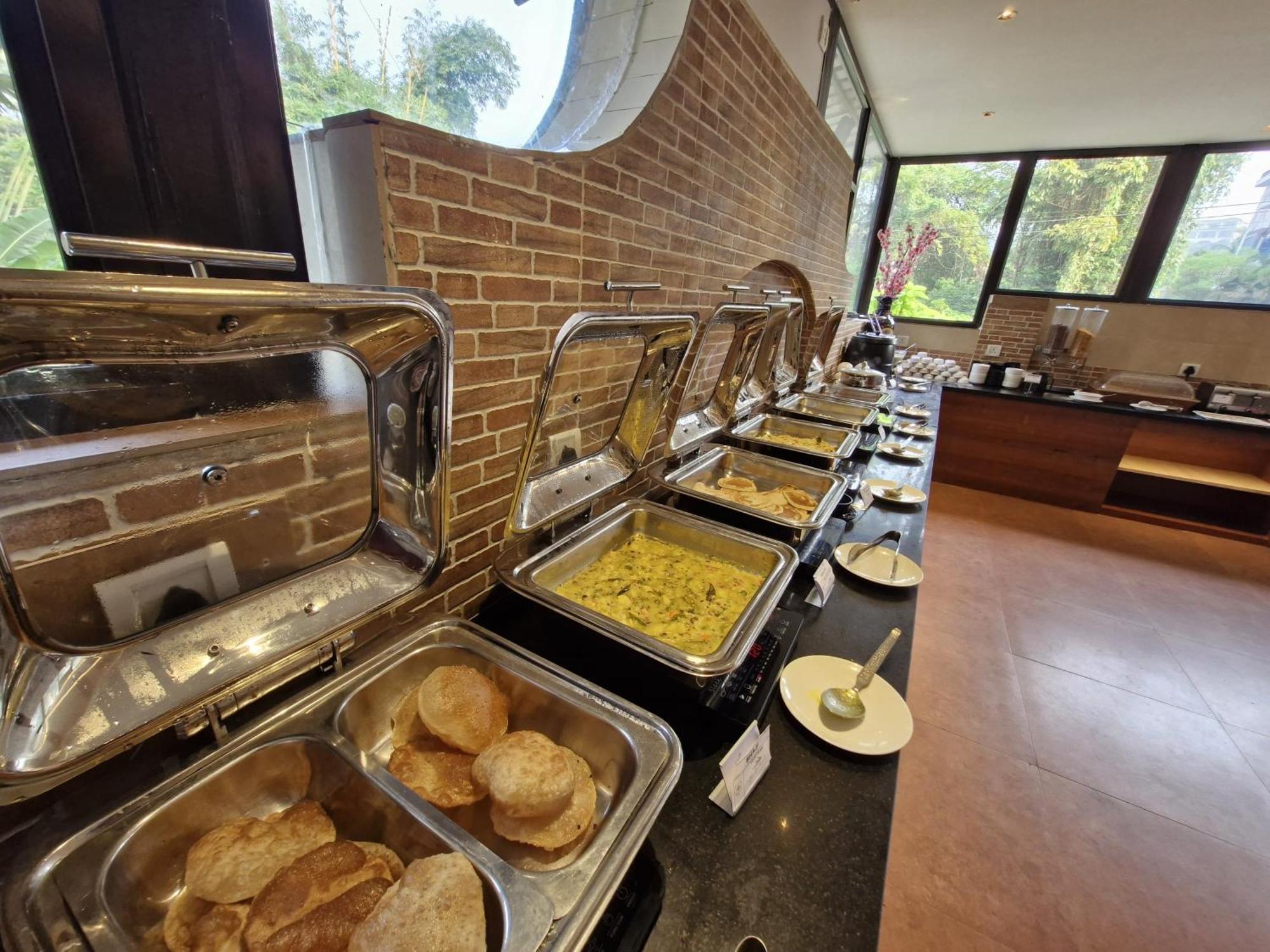 דונה פאולה Golden Landmark Green Valley Beach Resort מראה חיצוני תמונה