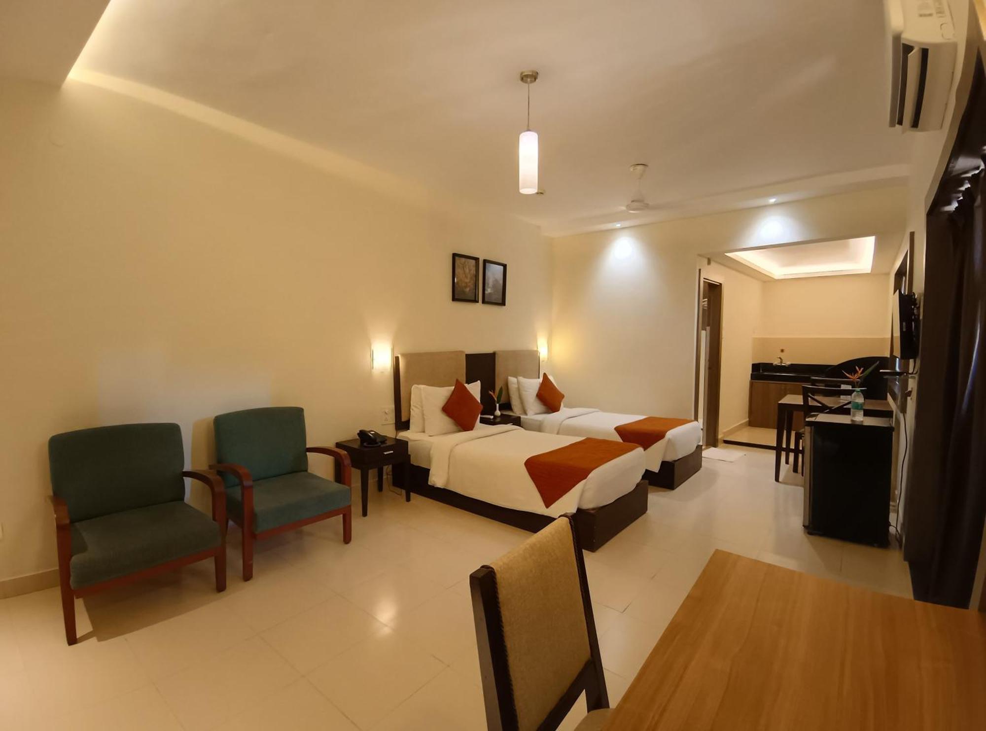 דונה פאולה Golden Landmark Green Valley Beach Resort מראה חיצוני תמונה